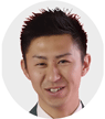 見　上